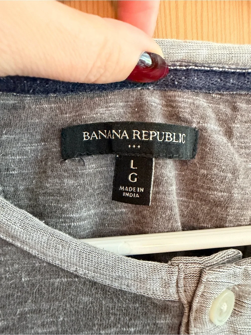 Banana Republic Two-Tone Grey Short-Sleeve Henley